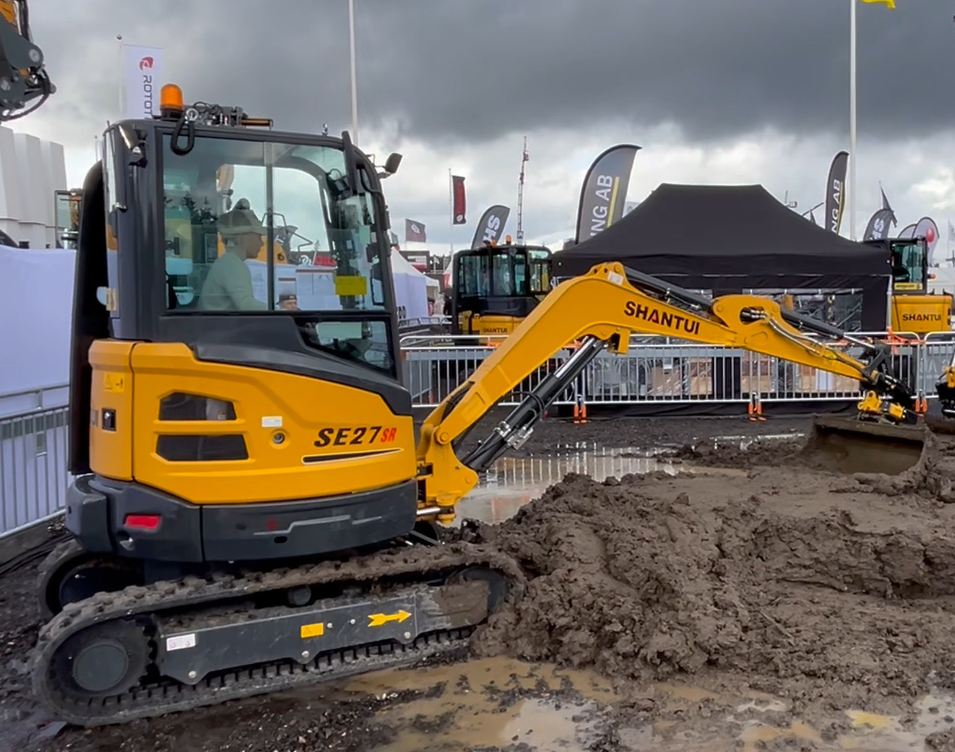 Shantui SE27SR Demo Engcon rotortilt + skoppaket
